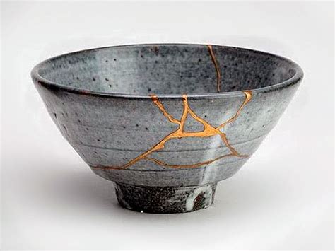 “Kintsugi Bowl: En Glänsande Hyllning Till Det Ofullkomliga & En Metaforisk Reflektion Av Livet!”